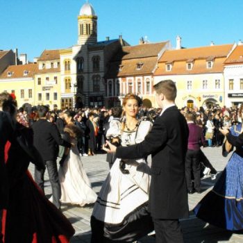 ,,ROMANA”-un dans istoric se intoarece in comunitate